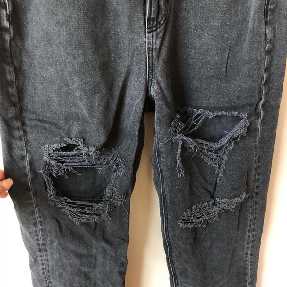 American Eagle Mom Jeans Size 2 - Picture 2 of 2